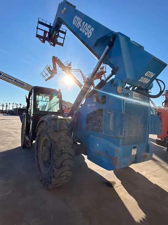 2015 Genie GTH-1056 Forklift