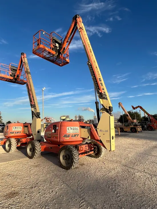 2014 JLG 600AJ Articulating Boom Lift