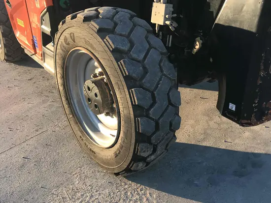 2016 JLG 1255 Forklift