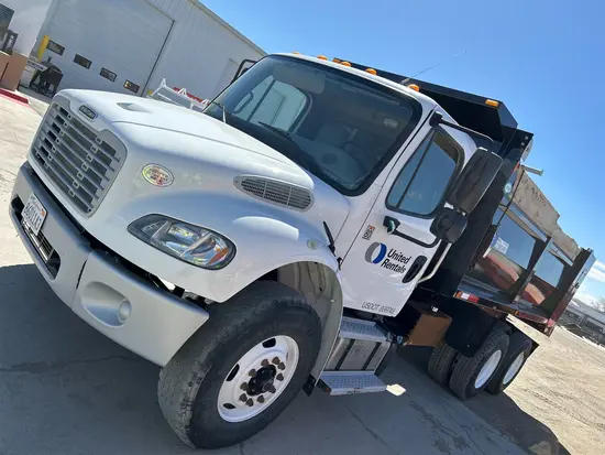 2019 Freightliner M2 106 DUMP Truck