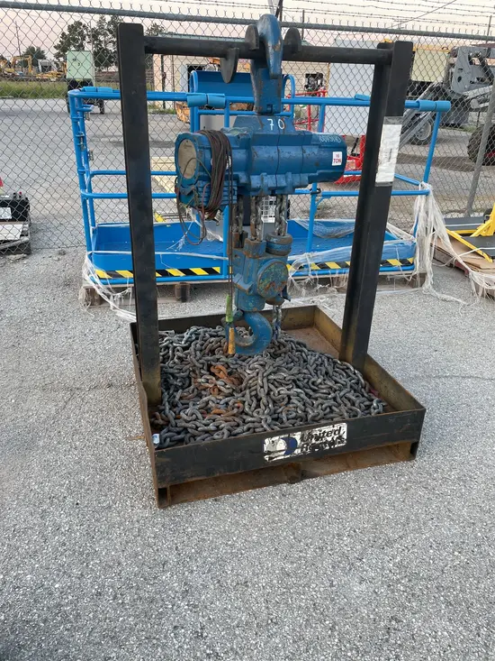 2012 JD NEUHAUS PROFI 16TI Hoist