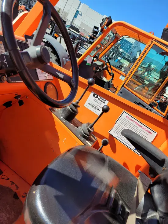 2015 SKYTRAK 6042 Forklift