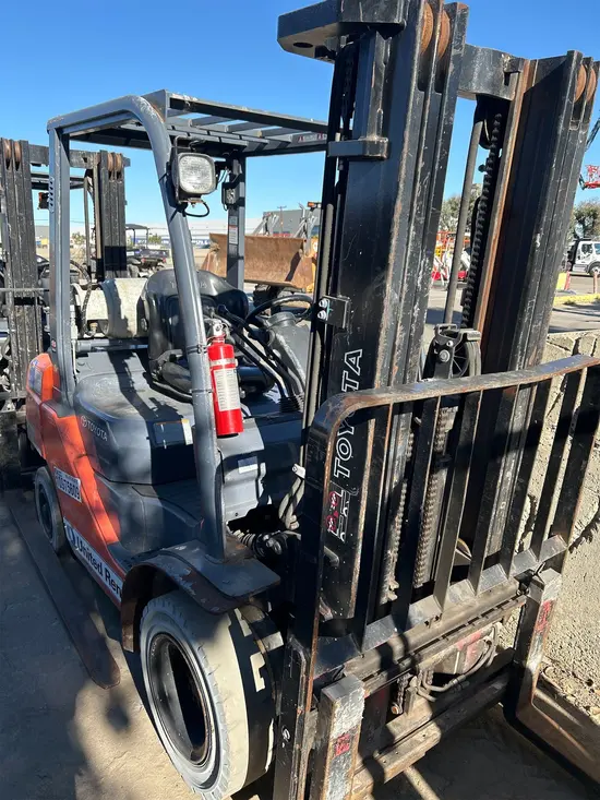 2019 Toyota 8FGU25 Warehouse Forklift