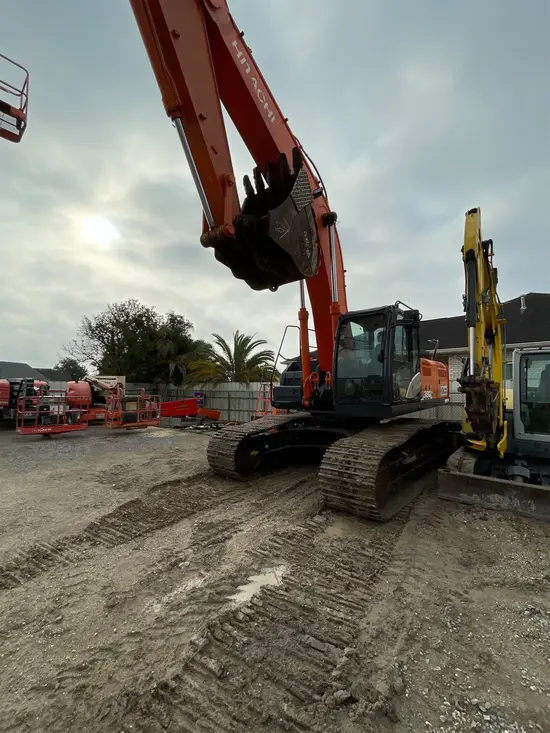 2016 HITACHI ZX380LC-6 Excavator