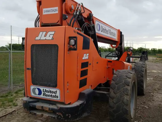 2017 SKYTRAK 10042 Forklift