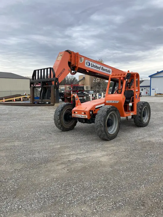 2015 SKYTRAK 6042 Forklift