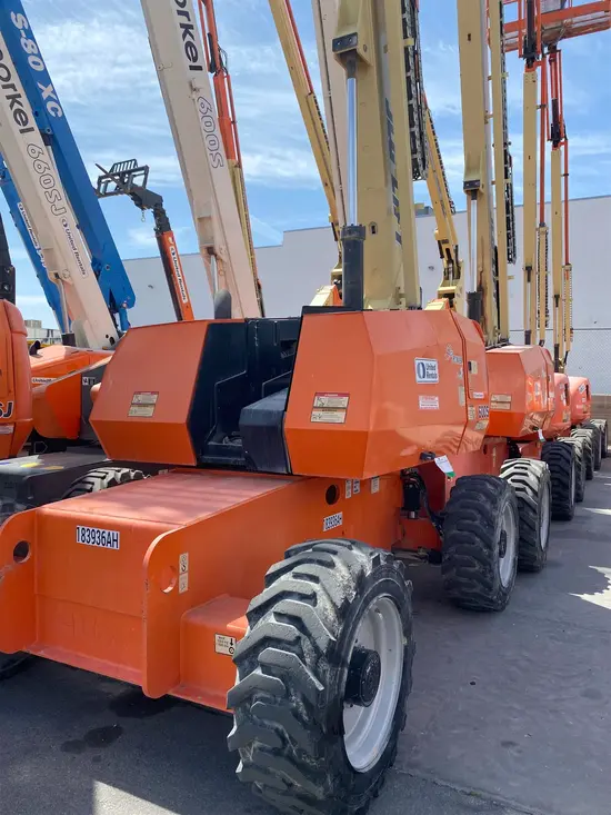 2017 JLG 600S Boom Lift