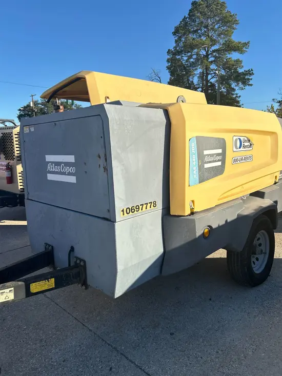 2017 Atlas Copco XAS440JD T4F Air Compressor