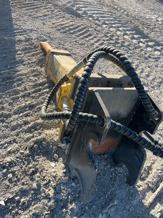 2019 Epiroc SB 452 Attachment