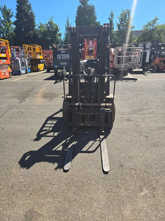 2018 Toyota 8FGU25 Warehouse Forklift