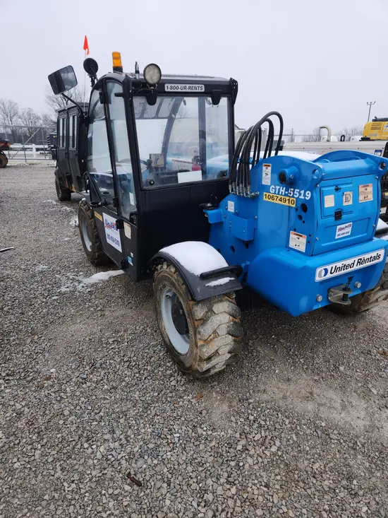 2017 Genie GTH-5519 Forklift