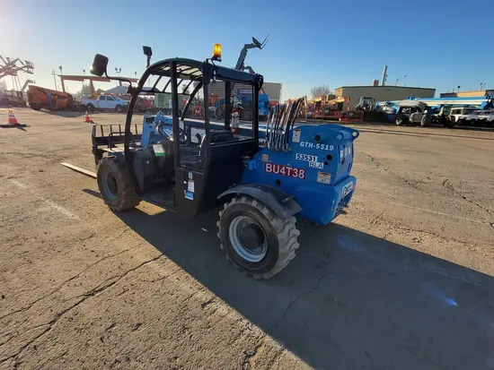2017 Genie GTH-5519 Forklift