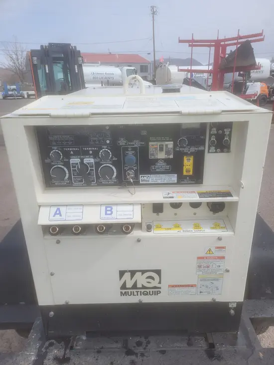 2019 Multiquip DLW400ESA4 Welder