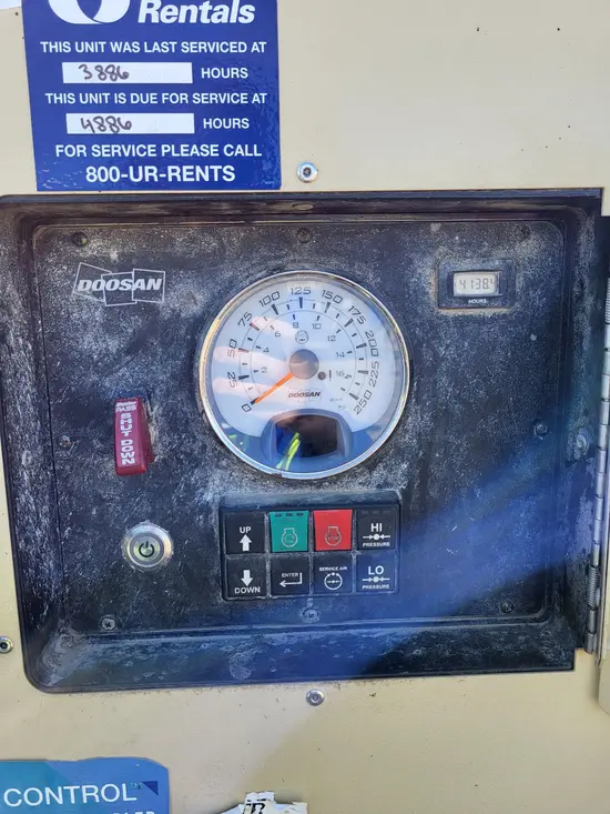 2019 Doosan P425/HP375EXT4I Air Compressor