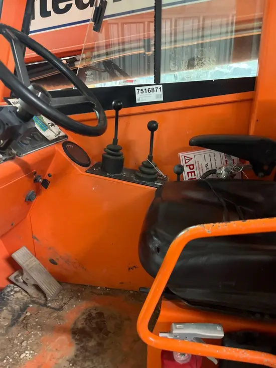 2015 SKYTRAK 8042 Forklift
