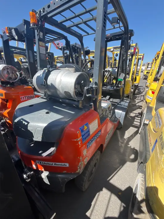 2018 Toyota 8FGU25 Warehouse Forklift