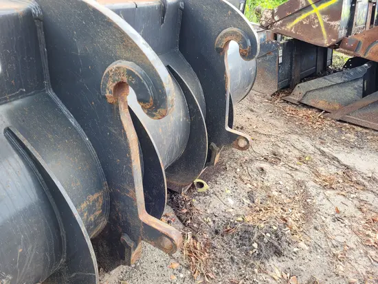 2018 Case 84496736 Bucket Attachment