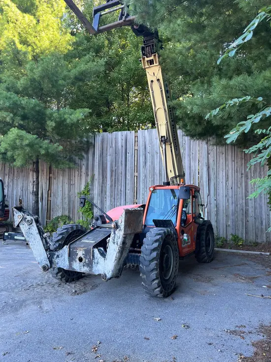2016 JLG 1055 Forklift