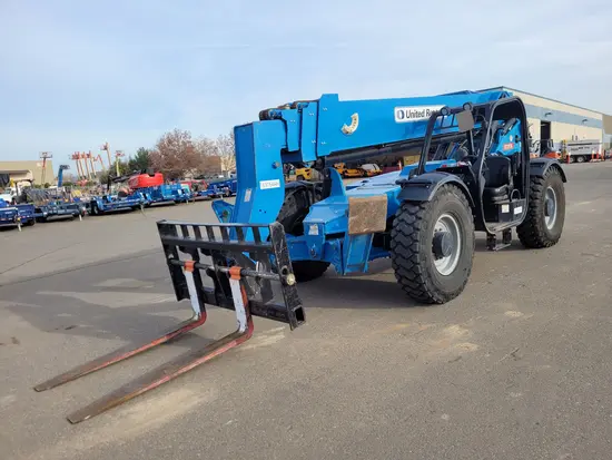 2016 Genie GTH-1056 Forklift