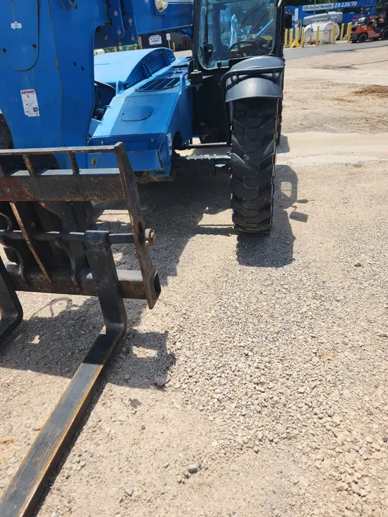 2016 Genie GTH-844 Forklift