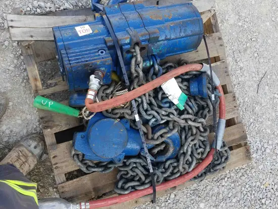 2013 JD NEUHAUS PROFI 10T Hoist