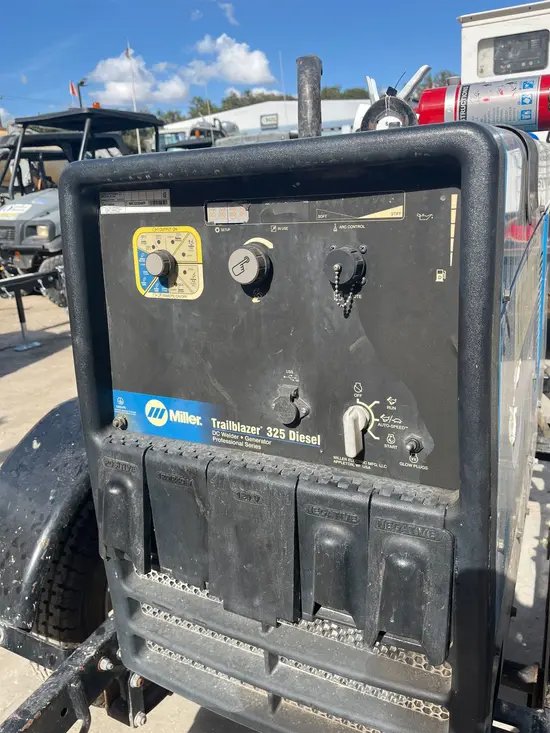 2019 Miller Welders TRAILBLAZER325D Welder