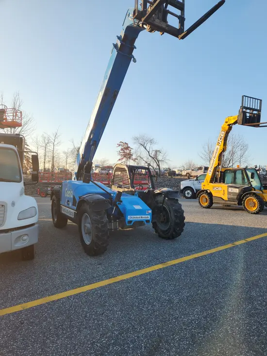 2016 Genie GTH-844 Forklift