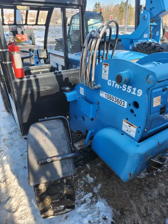 2018 Genie GTH-5519 Forklift