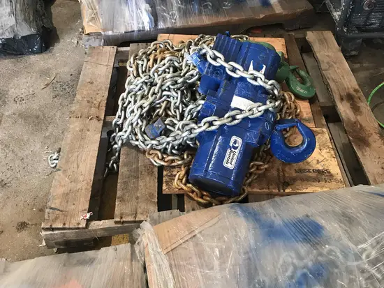 2011 JD NEUHAUS 3-6 TI PROFI Hoist