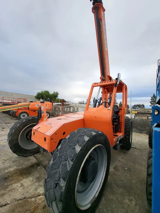 2017 SKYTRAK 6036 Forklift
