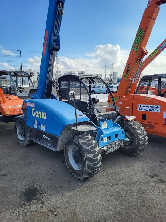 2016 Genie GTH-5519 Forklift