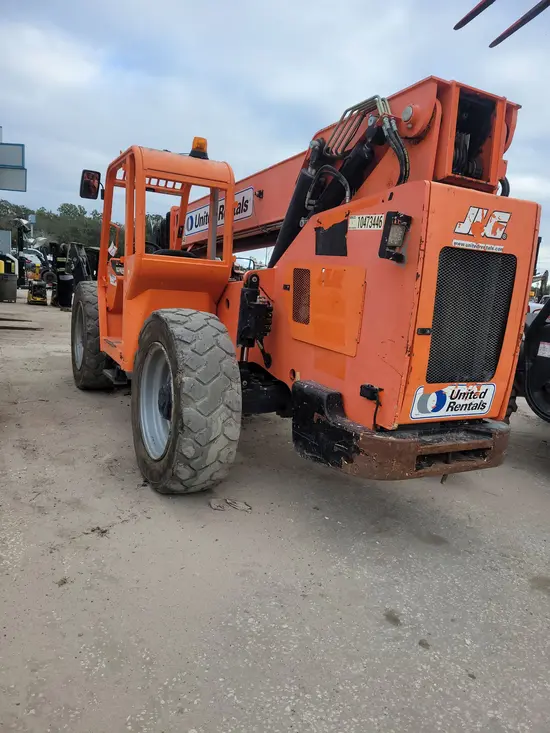 2016 SKYTRAK 10054 Forklift