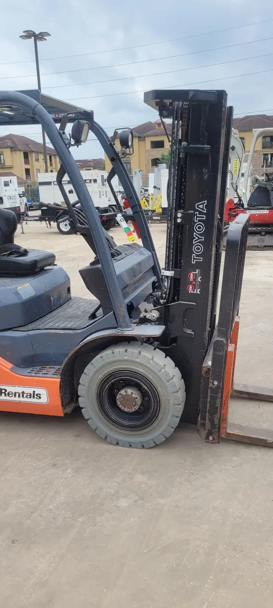 2014 JLG 800S Boom Lift