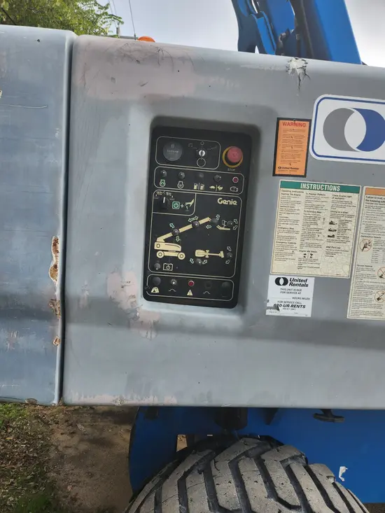 2014 Genie S-80 Boom Lift