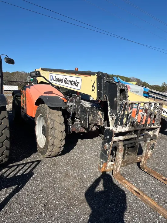 2016 JLG 642 Forklift