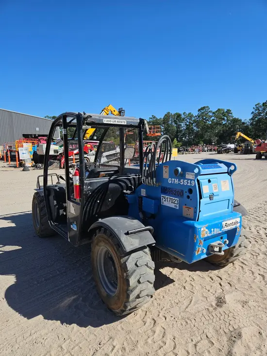 2017 Genie GTH-5519 Forklift
