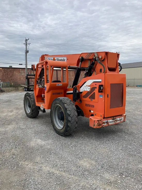 2015 SKYTRAK 6042 Forklift