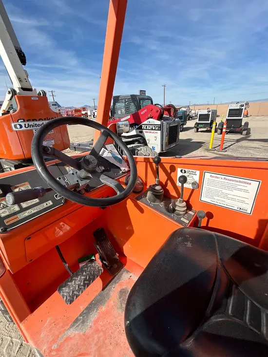 2015 SKYTRAK 6042 Forklift