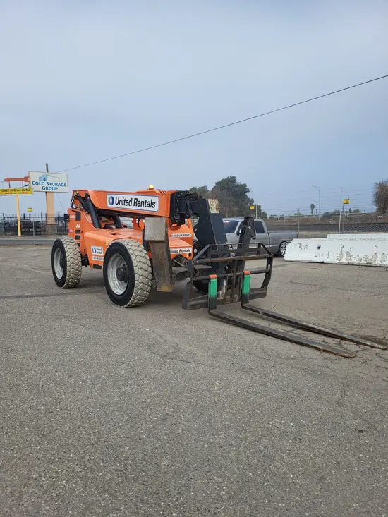 2016 SKYTRAK 10054 Forklift