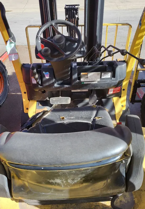 2019 HYSTER H60FT Warehouse Forklift
