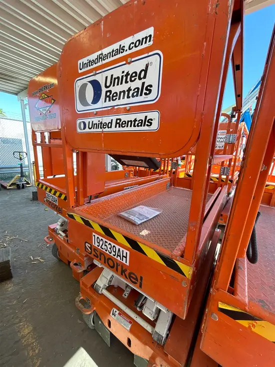 2017 Snorkel S3219E Scissor Lift