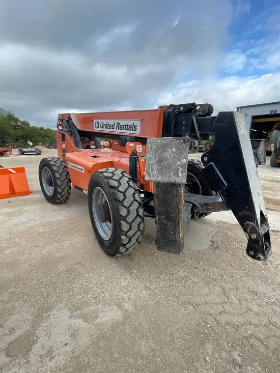 2017 SKYTRAK 10054 Forklift