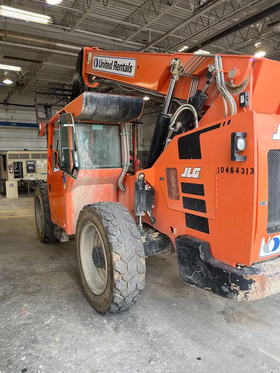 2016 SKYTRAK 8042 Forklift