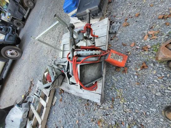 2015 RIDGID 535 Pipe Threading