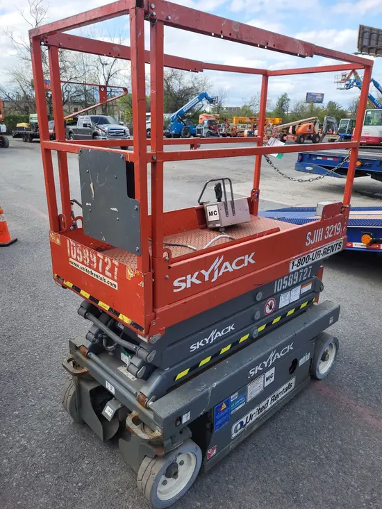 2017 Skyjack SJIII3219 Scissor Lift