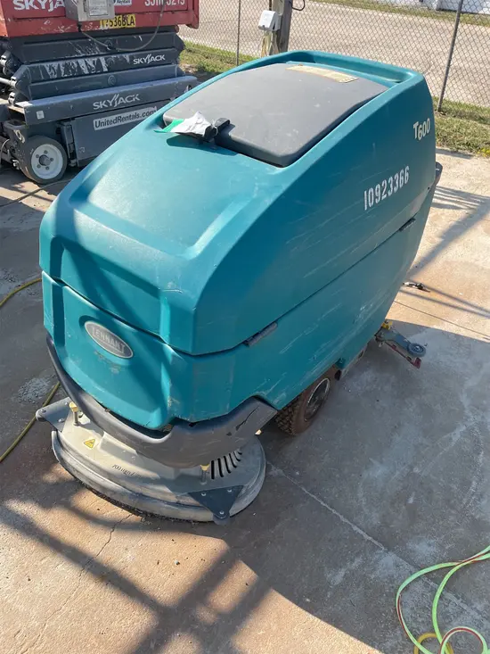 2019 Tennant T600-28 Scrubber