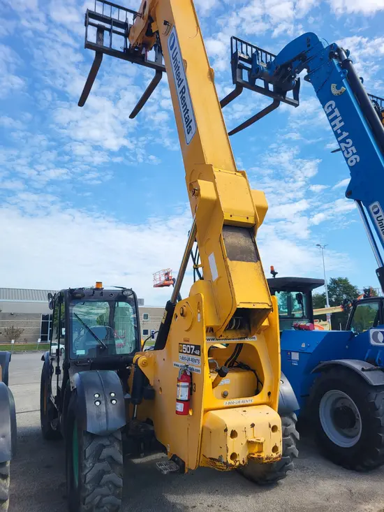 2016 JCB 507-42 Forklift