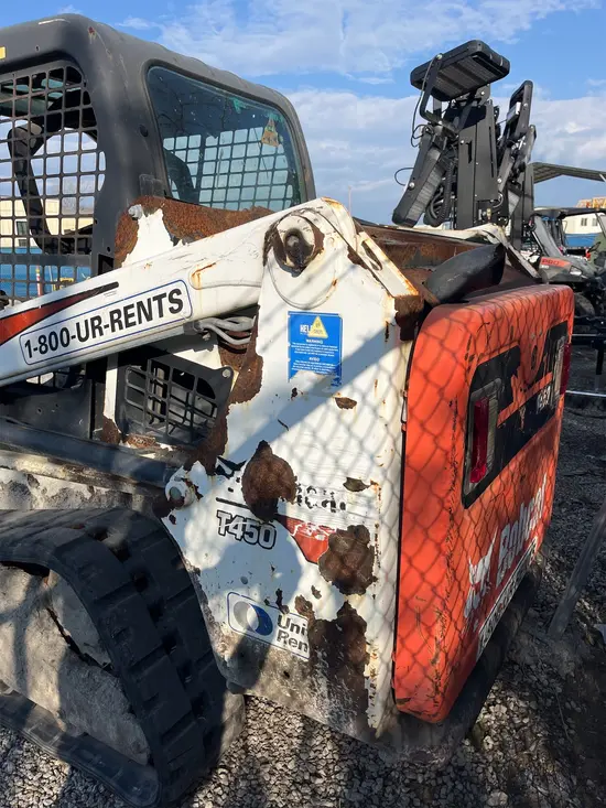 2017 Bobcat T450 Track Loader