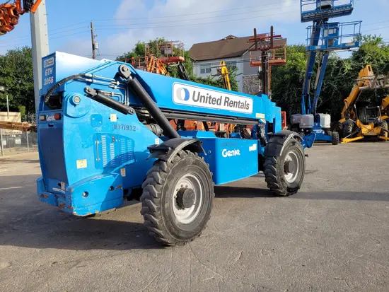 2015 Genie GTH-1056 Forklift