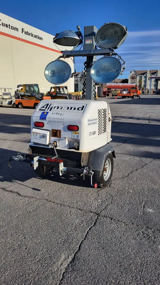 2016 Allmand NL5000 Towable Light Tower